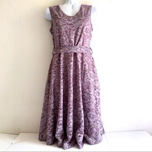 Lavender Poly Lace Sleeveless Flare Dress Lined